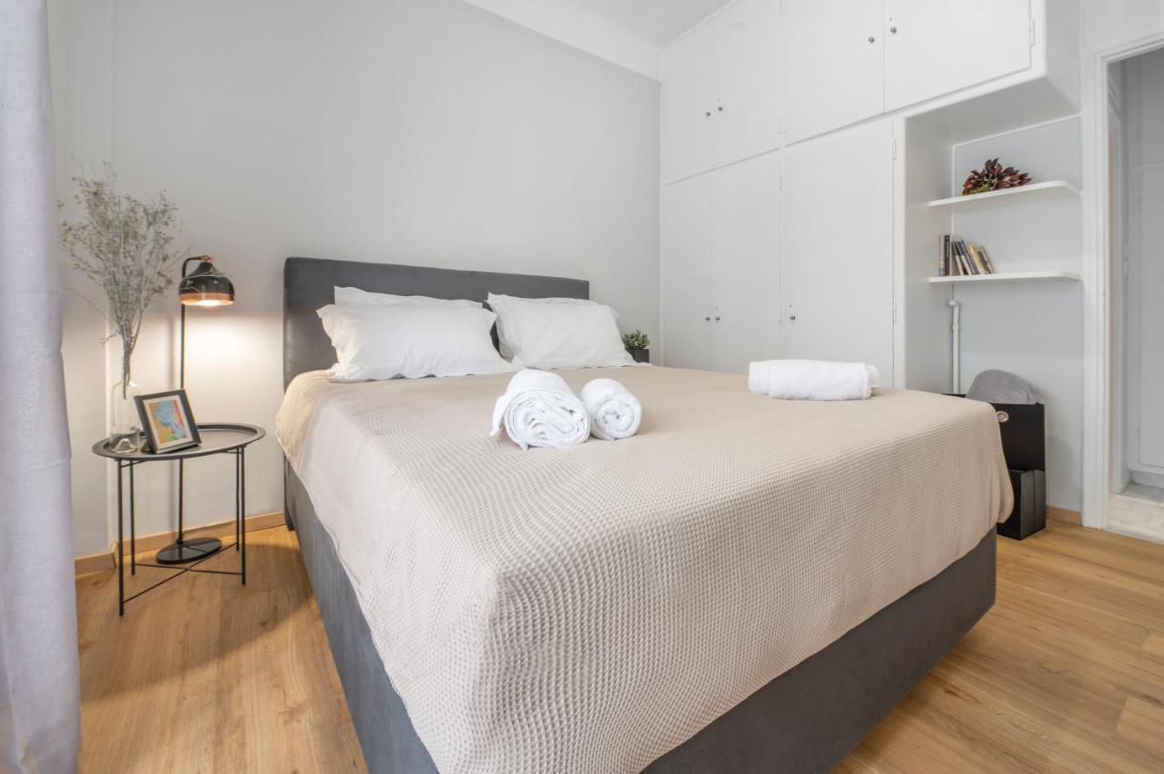 Luxury 2 Bdroom Apt- Megaro Mousikis Афины Экстерьер фото
